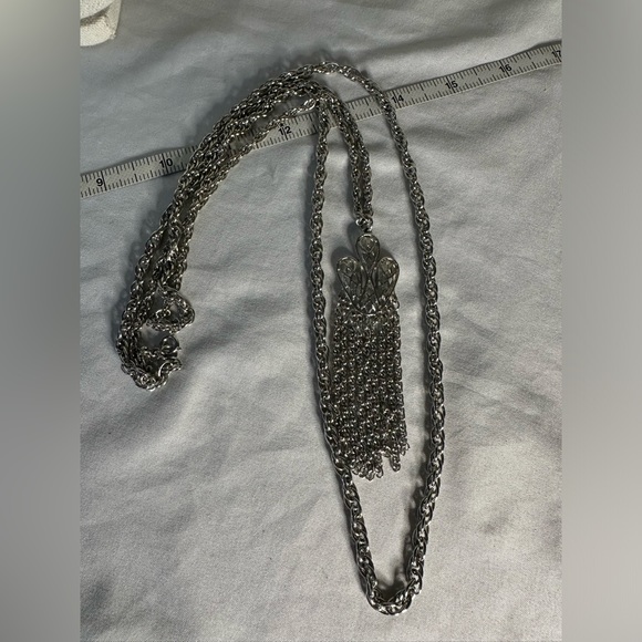 Long vintage double chain with abstract pendant - Picture 6 of 7